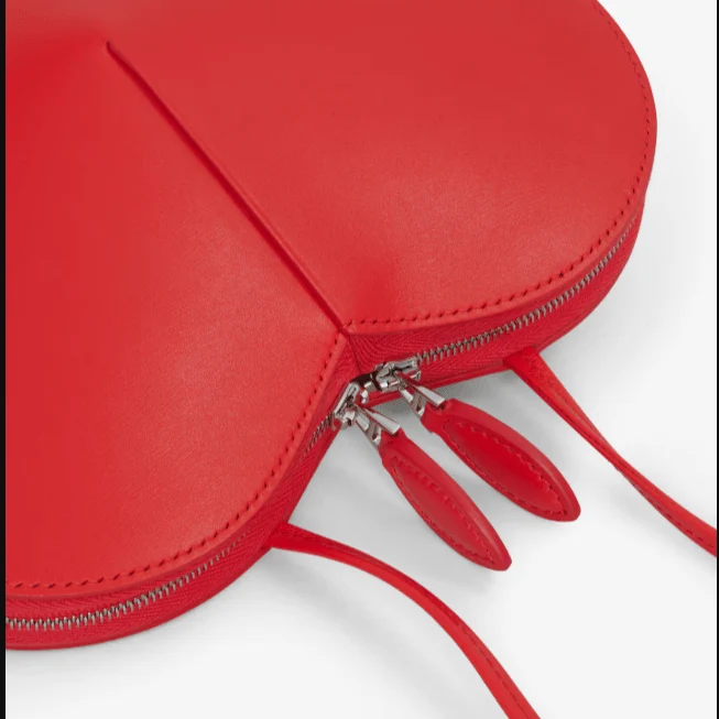 Alaïa Laque Le Coeur Heart-Shaped Bag – Red Patent Leather Mini Crossbody - Image 4