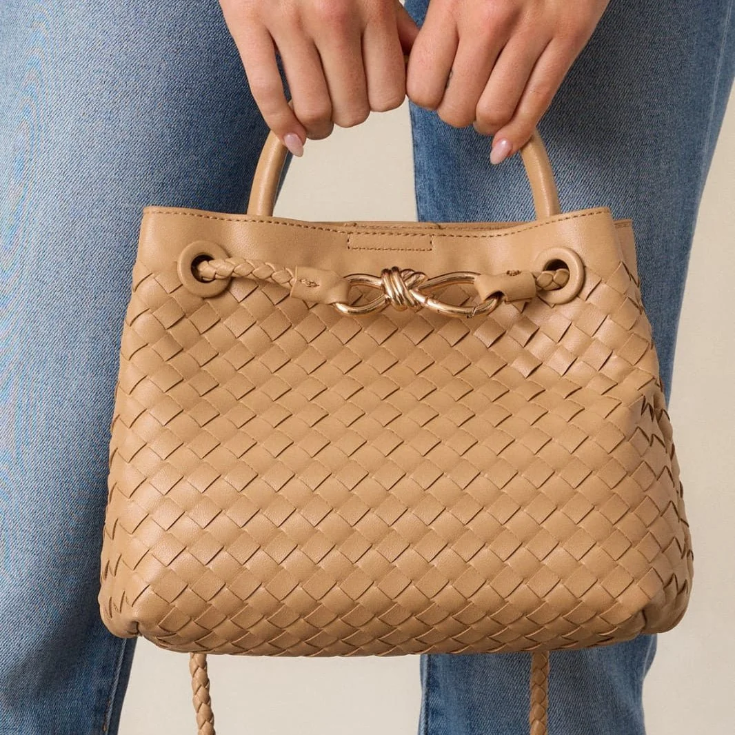 Bottega Small Andiamo Khaki - Image 3
