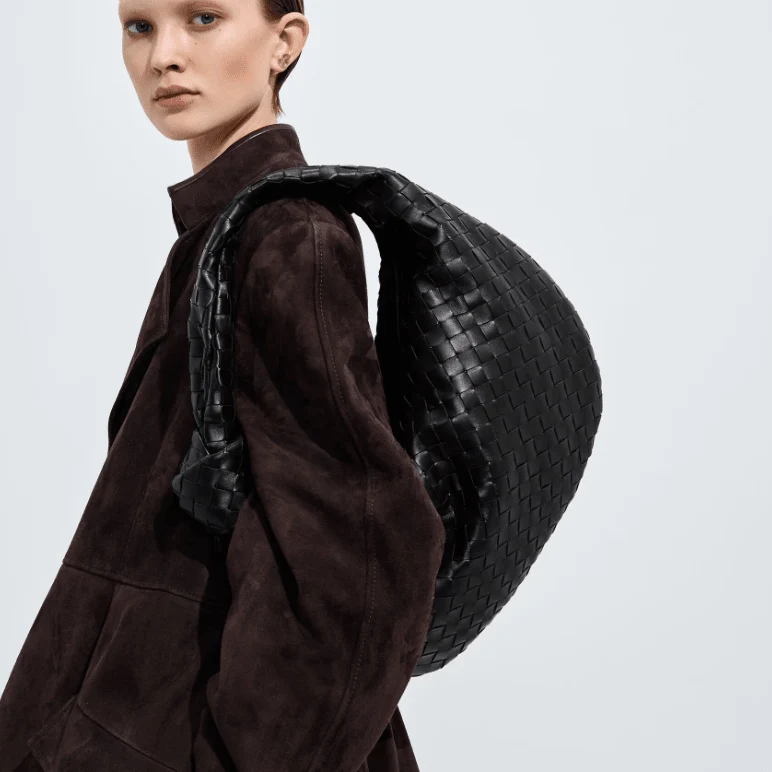 Bottega Veneta Black Calssic Jodie - Image 2