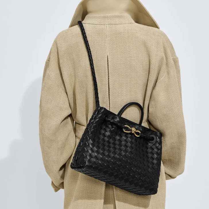 Bottega Veneta Medium Andiamo Crossbody Bag in Intrecciato Leather Black - Image 6