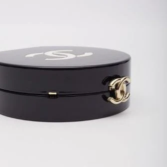 Chanel Resin Plexi Black White CC Camellia Minaudiere Clutch - Image 4