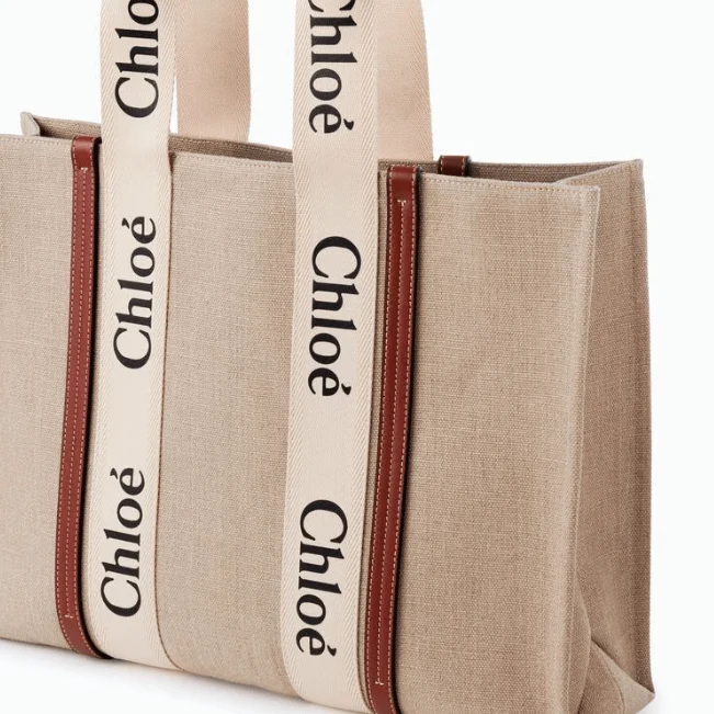 Chloé Large Woody Tote Bag in Linen - Image 3