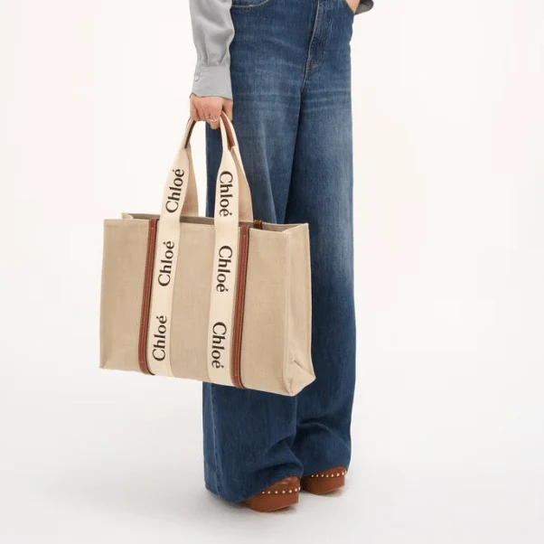 Chloé Large Woody Tote Bag in Linen - Image 6