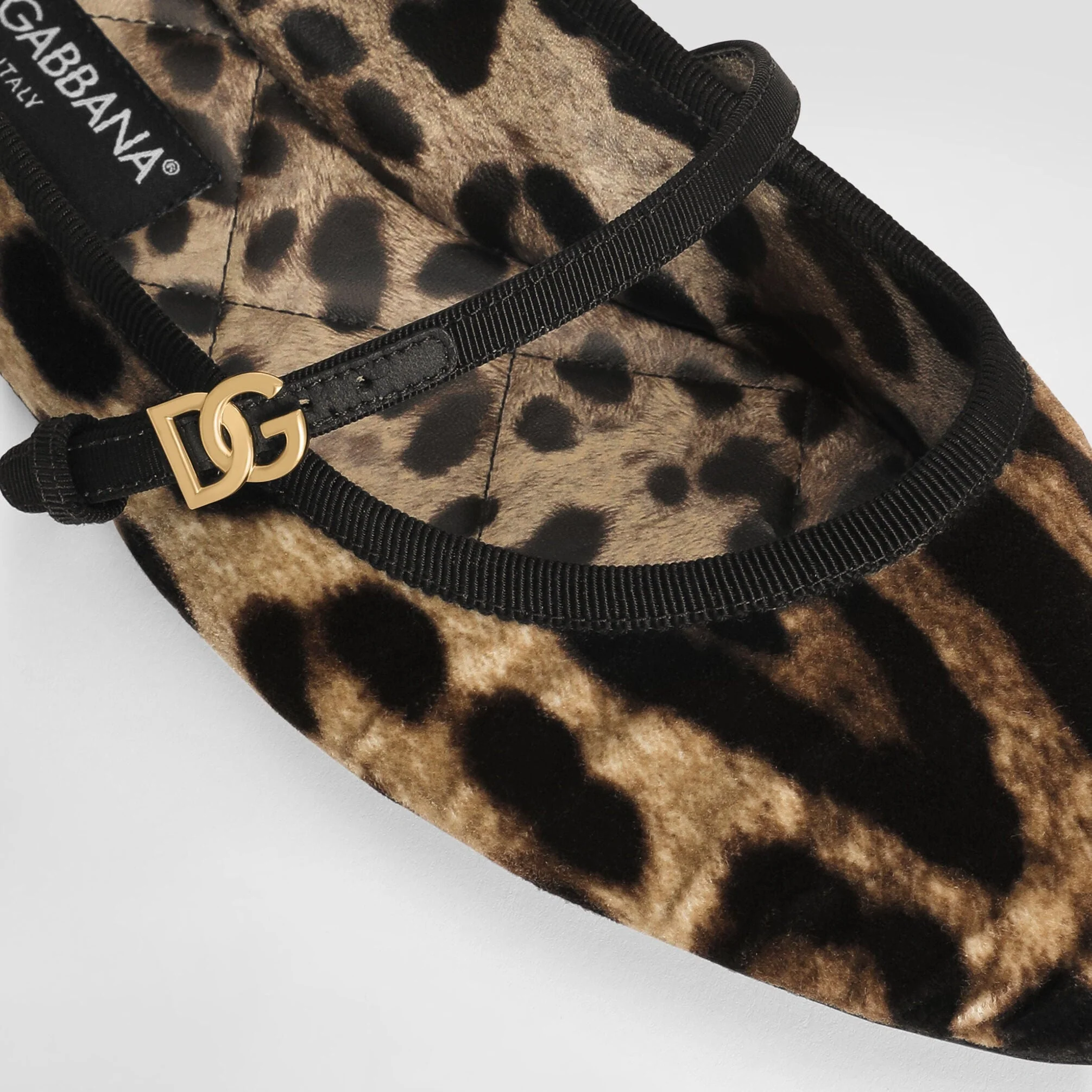 Dolce & Gabbana Velvet Patterned Ballerina Shoes - Image 4