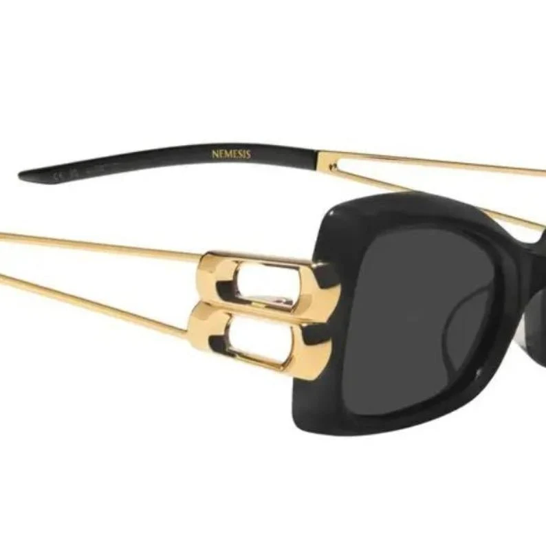 Gentle Monster Cat-Eye Sunglasses - Black - Image 3
