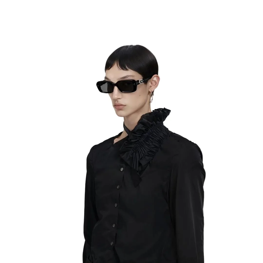 Gentle Monster Sunglass Black - Image 4
