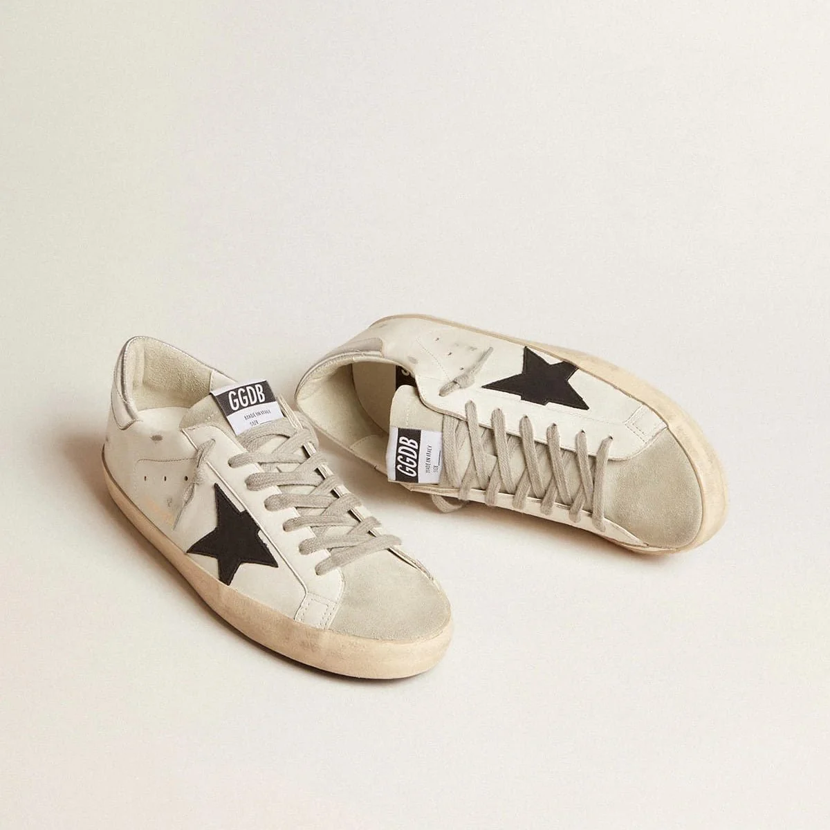 Golden Goose Men's Super-Star In White Leather With Black Star - Image 2