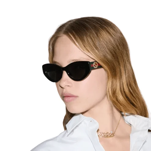 Gucci Elegant Cat-Eye Sunglasses Featuring Red & Green Web Arms - Image 3