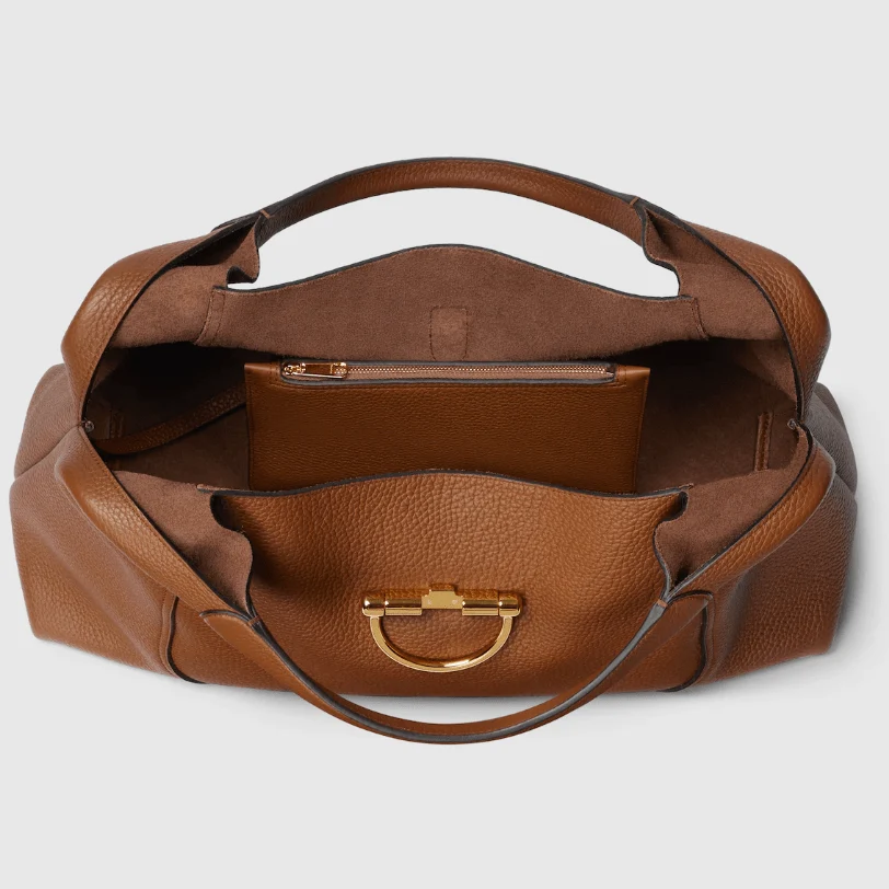 Gucci Softbit Maxi Shoulder Bag - Image 2