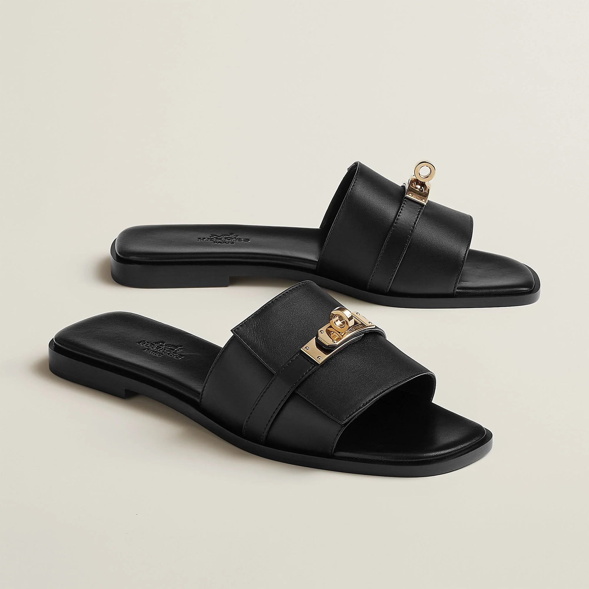 Hermès Giulia Sandal Noir