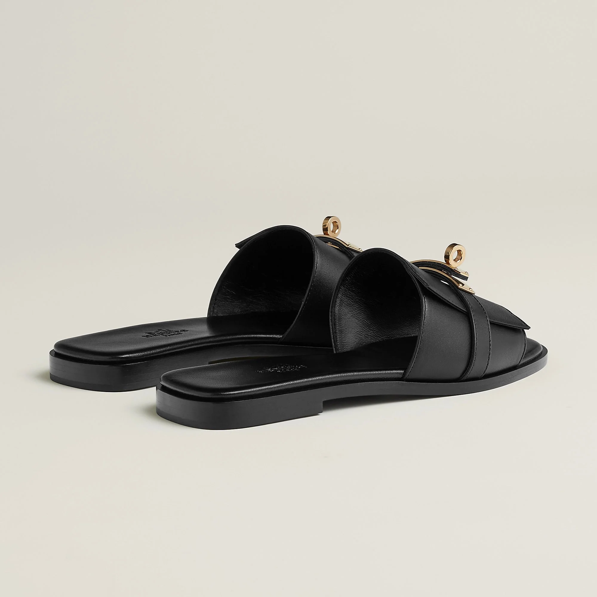 Hermès Giulia Sandal Noir - Image 4