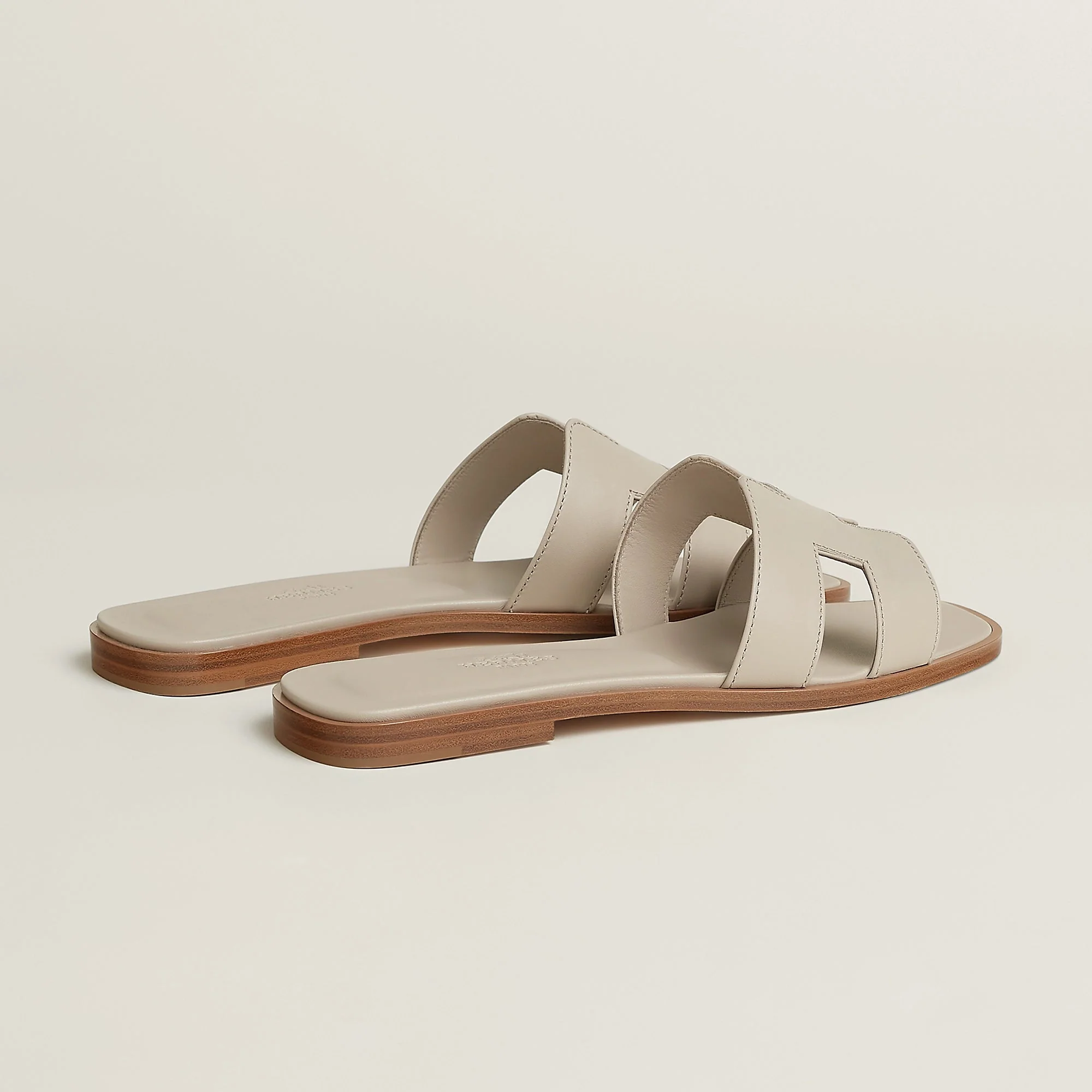 Hermès Oran Sandal Beige Nomade - Image 2