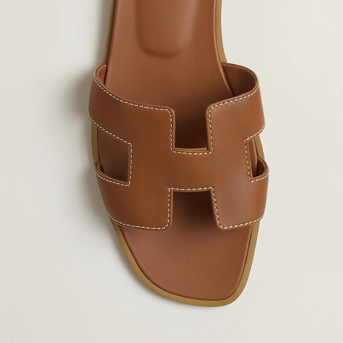 Hermès Oran Sandal Gold - Image 4