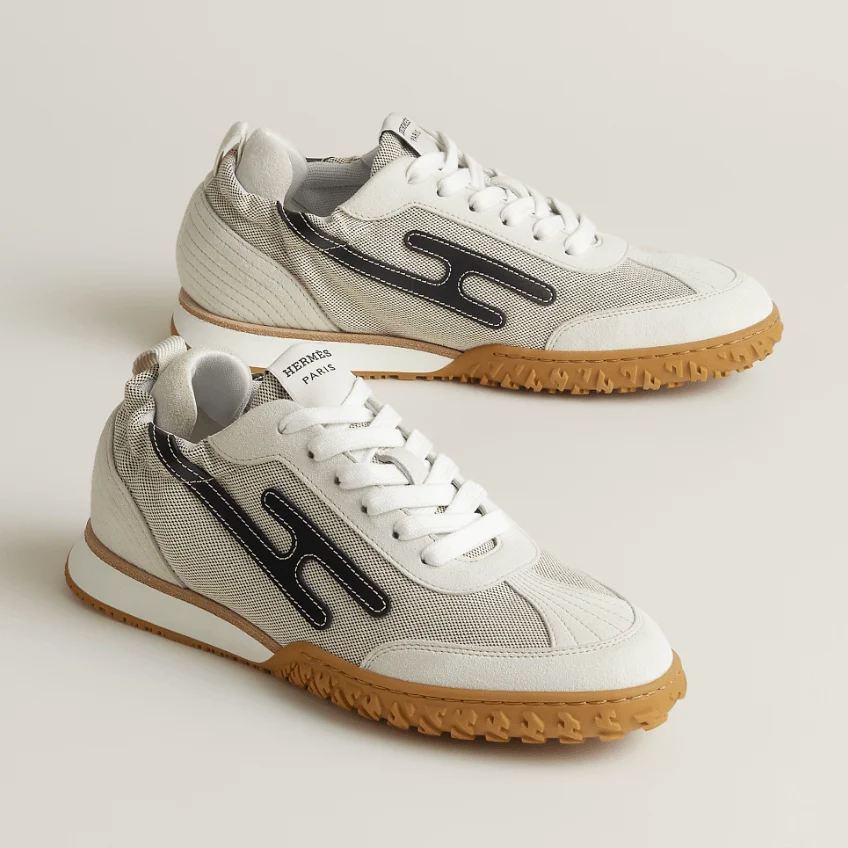 Hermès Jet Sneaker Grey With Black H Detail - Image 2