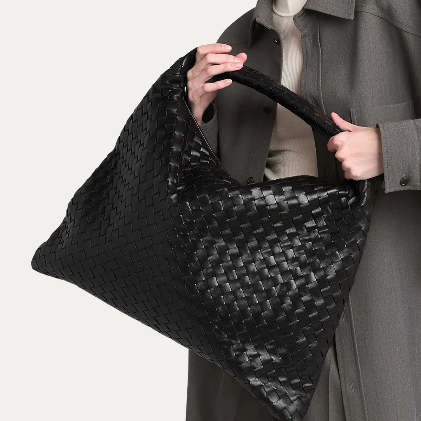 Bottega Large Hop Bag With Intrecciato Leather - Image 6
