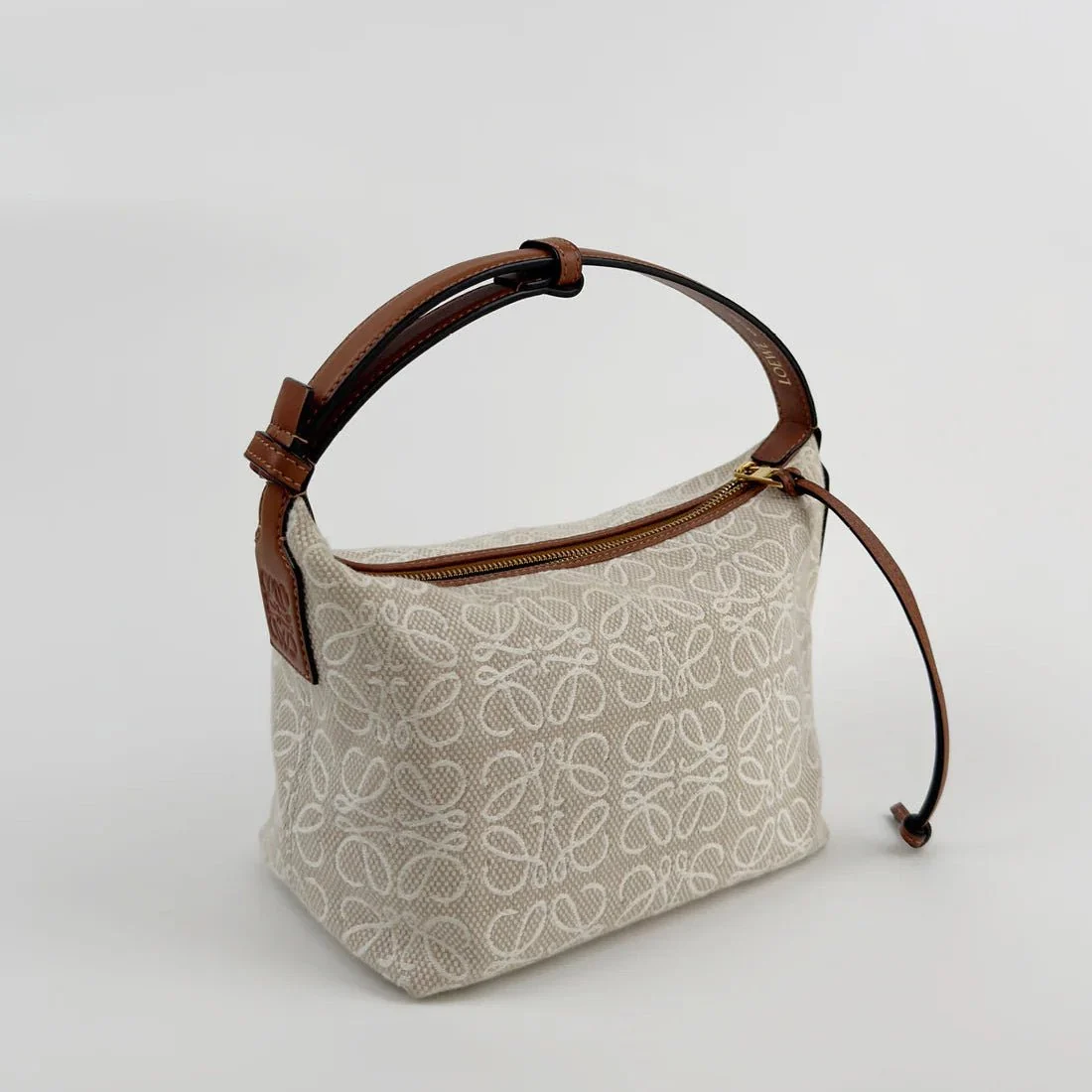 Loewe Anagram Small Cubi - Image 3