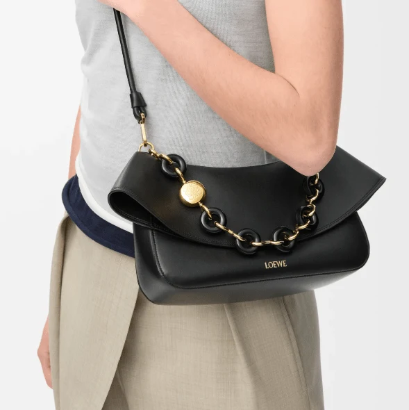 Loewe Medium Ola Bag In Smooth Calfskin - Image 4