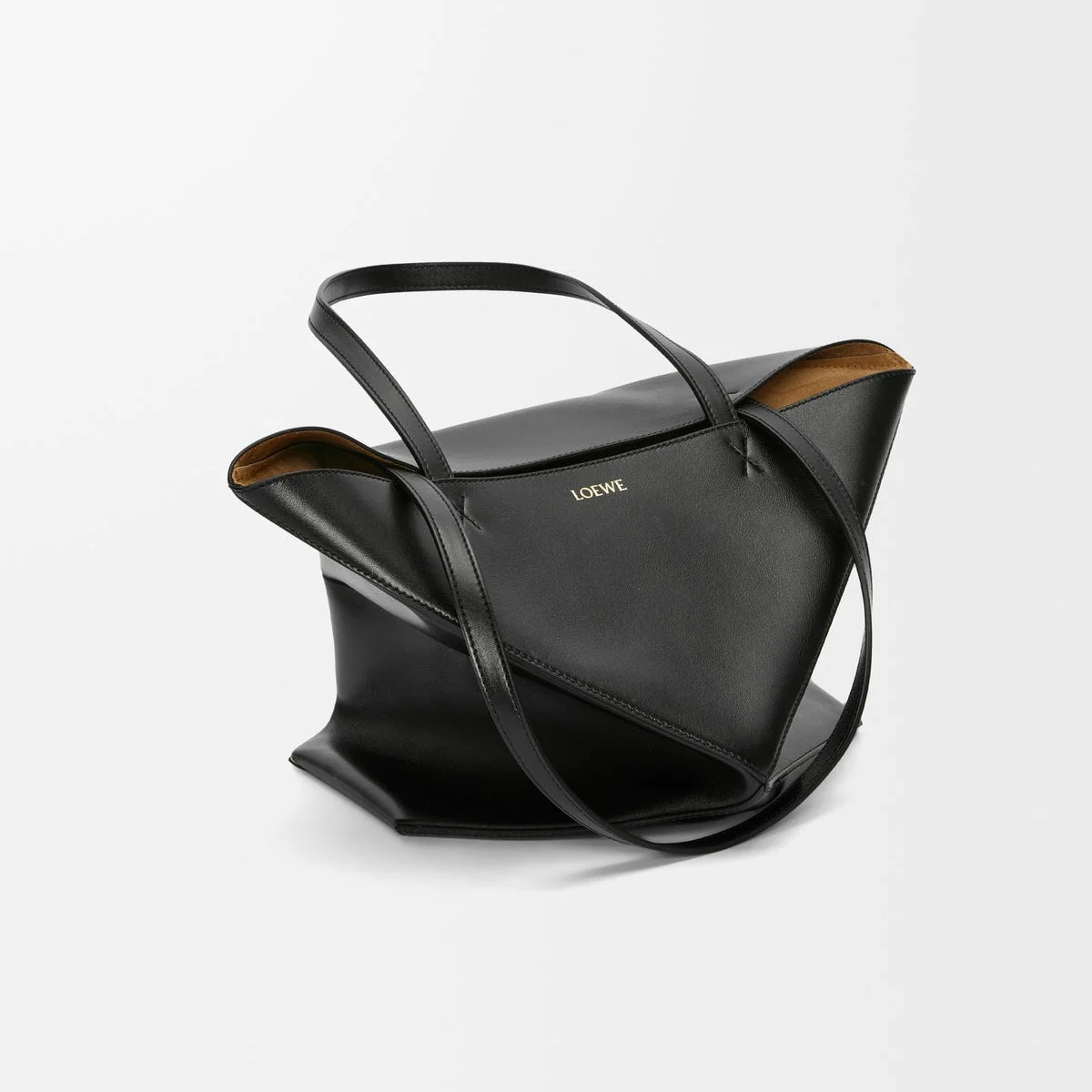 Loewe Medium Puzzle Fold Tote In Shiny Calfskin - Image 9