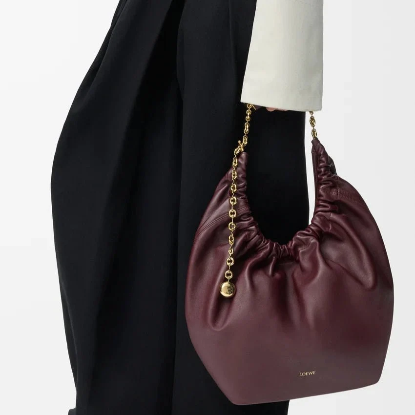 Loewe Medium Squeeze Bag Dark Burgundy - Image 6