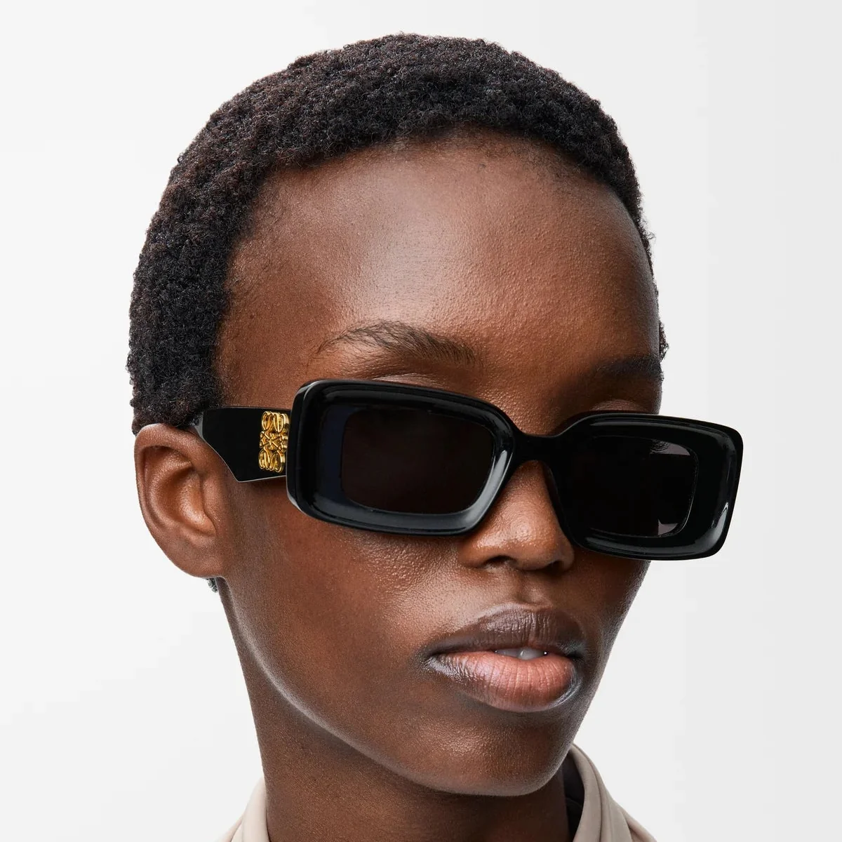 Loewe Rectangular Sunglasses Black - Image 2