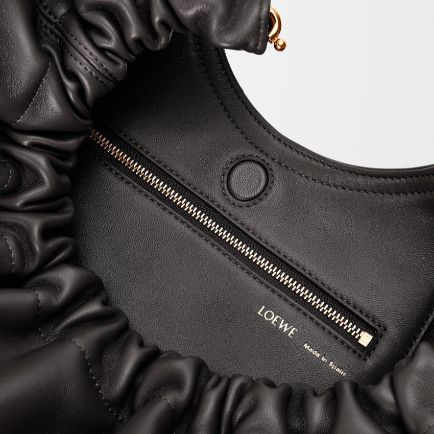 Loewe Medium Squeeze Bag - Image 5