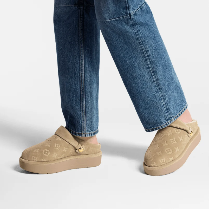 Louis Vuitton Aspen Platform Clogs Beige - Image 4