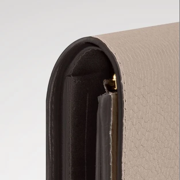 Louis Vuitton Capucines Compact Wallet - Image 5