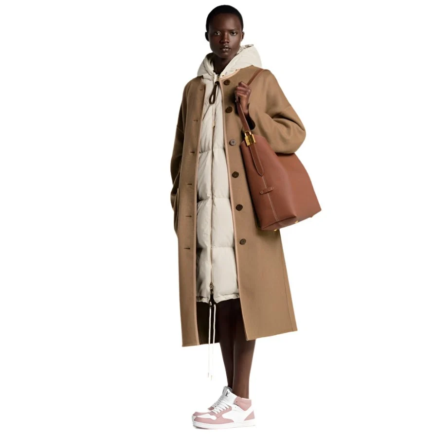 Louis Vuitton Low Key Hobo MM - Image 7