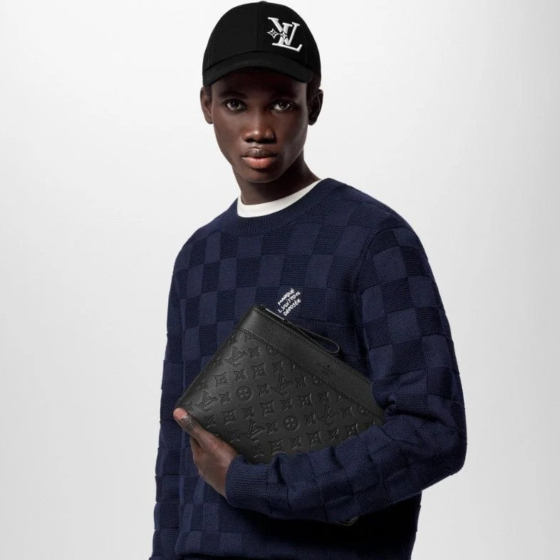 Louis Vuitton Pochette Voyage Souple - Image 3