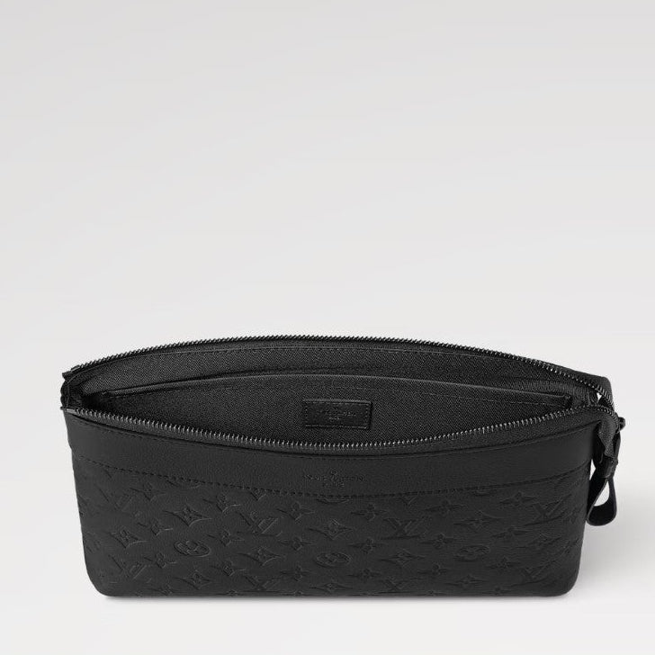 Louis Vuitton Pochette Voyage Souple - Image 6