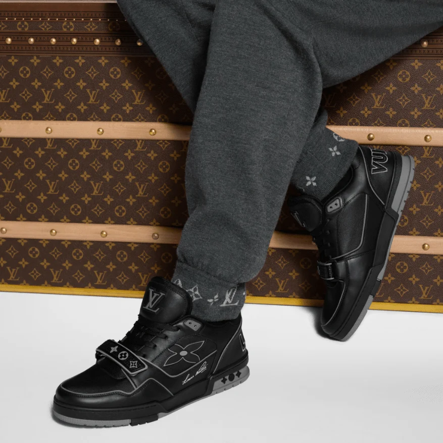 Louis Vuitton Trainer Black Sneaker - Image 3