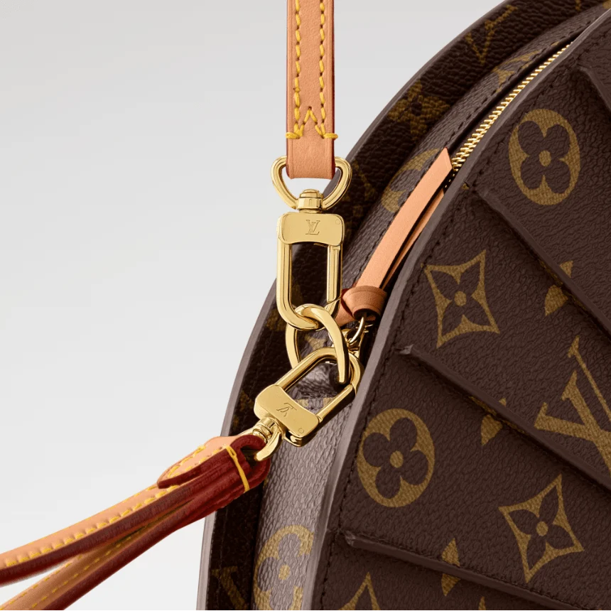 LV Fan Bag – Luxury Monogram Canvas Brown - Image 5