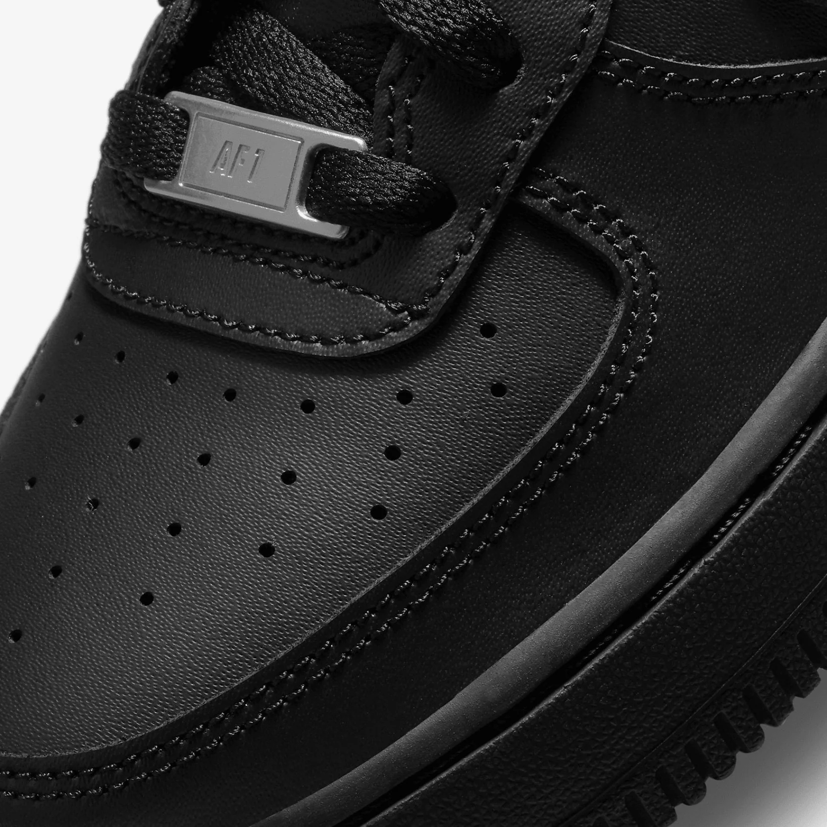Nike Air Force Black Shoes - Image 5