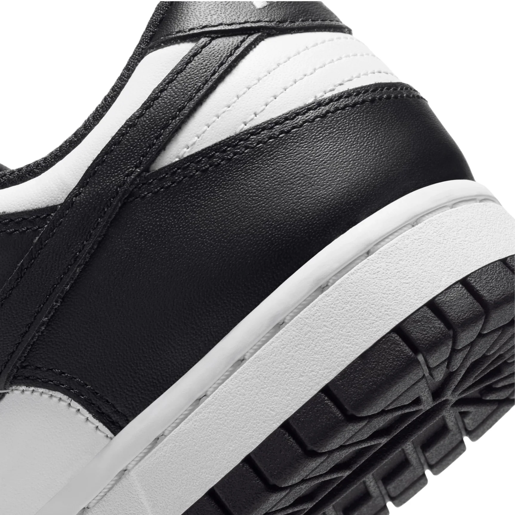 Nike Dunk Low Retro Bttys "Black" - Image 4