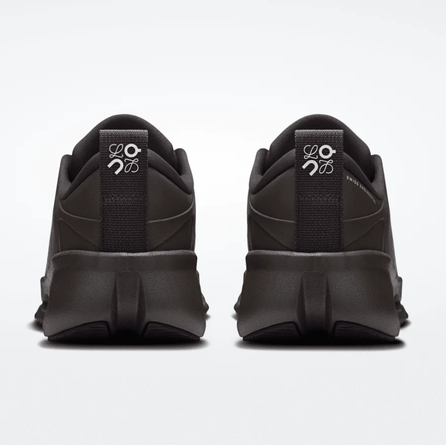 On Running Cloudsolo Loewe Dark Brown | Black - Image 2