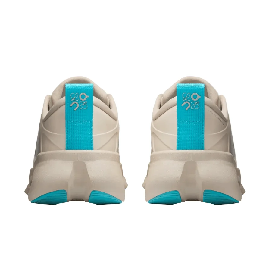 On Running Cloudsolo Loewe Sand | Turquoise - Image 2
