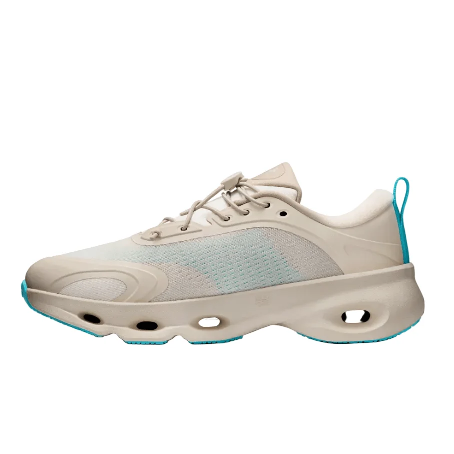 On Running Cloudsolo Loewe Sand | Turquoise - Image 3