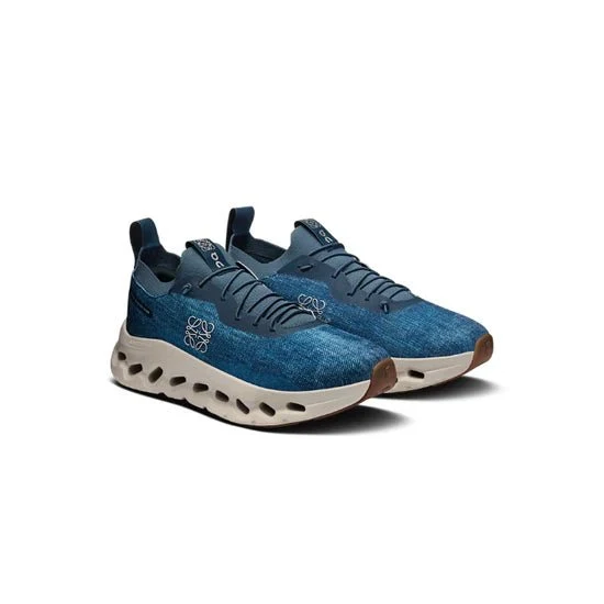 On Running Cloudtilt Loewe Denim Blue - Image 2
