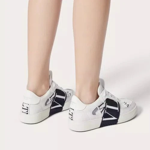Valentino Garavani White Sneakers Vl7n - Image 3