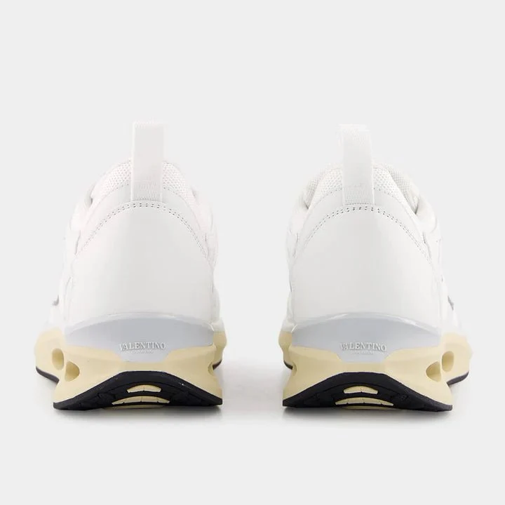 Valentino Garavani VLogo Low-Top Sneaker - Image 5