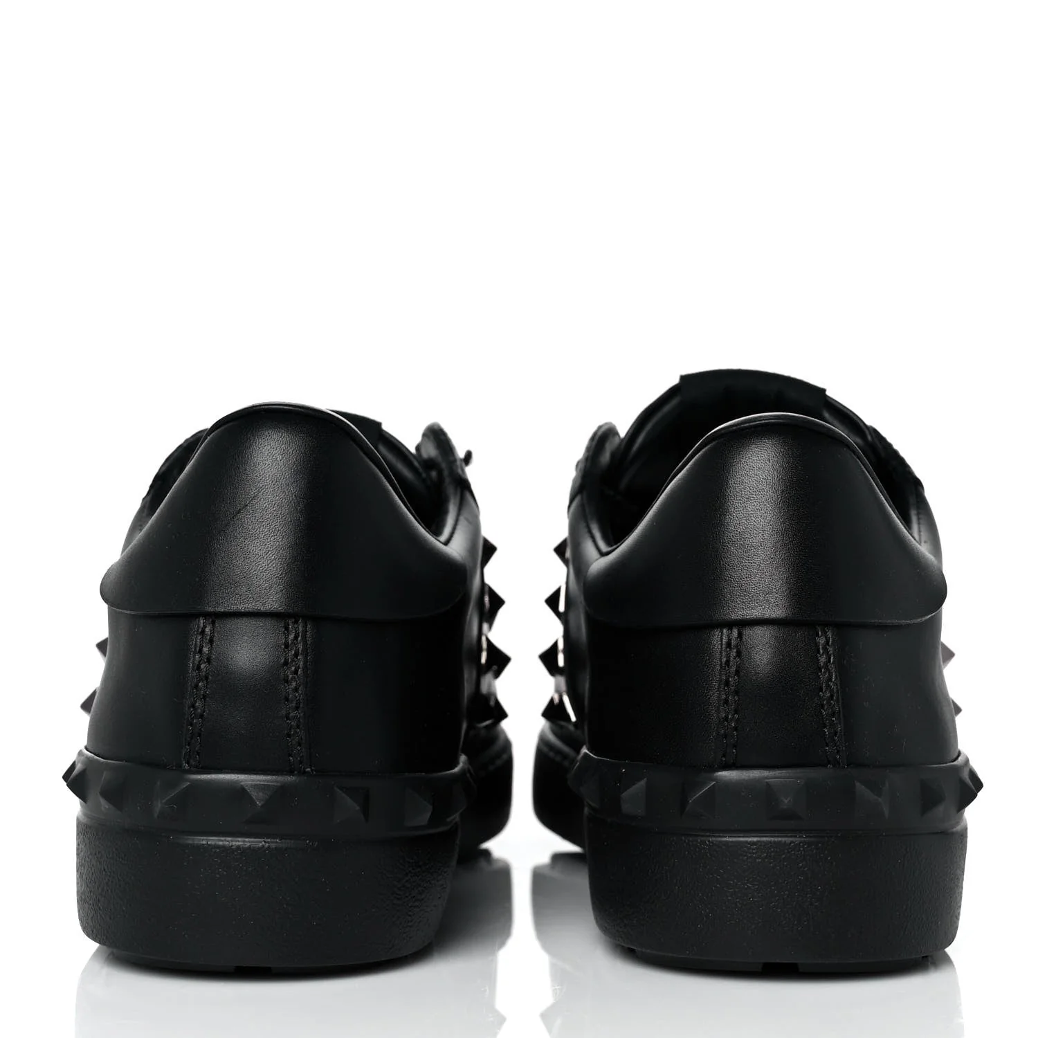 Valentino Garavani Pyramid Detailed Sneakers - Image 6