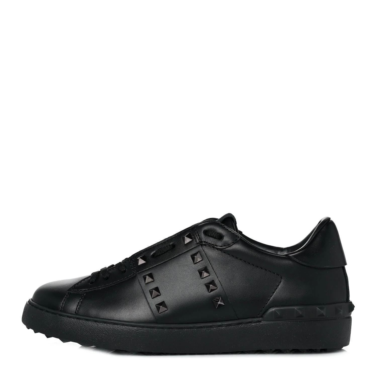 Valentino Garavani Pyramid Detailed Sneakers - Image 7