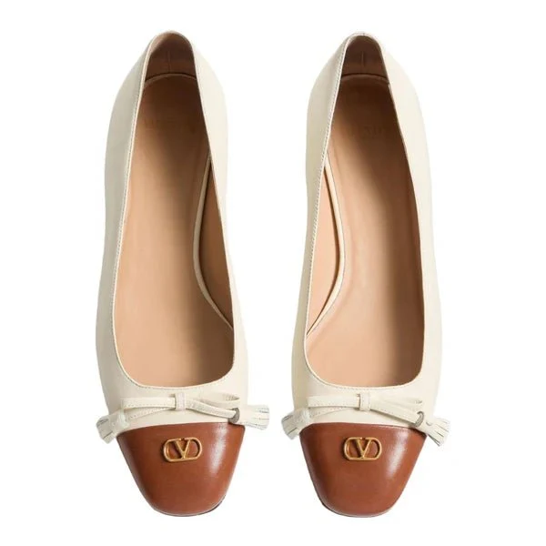 Valentino Off-White Brown Leather Toe Cap Tassel Detailing - Image 3