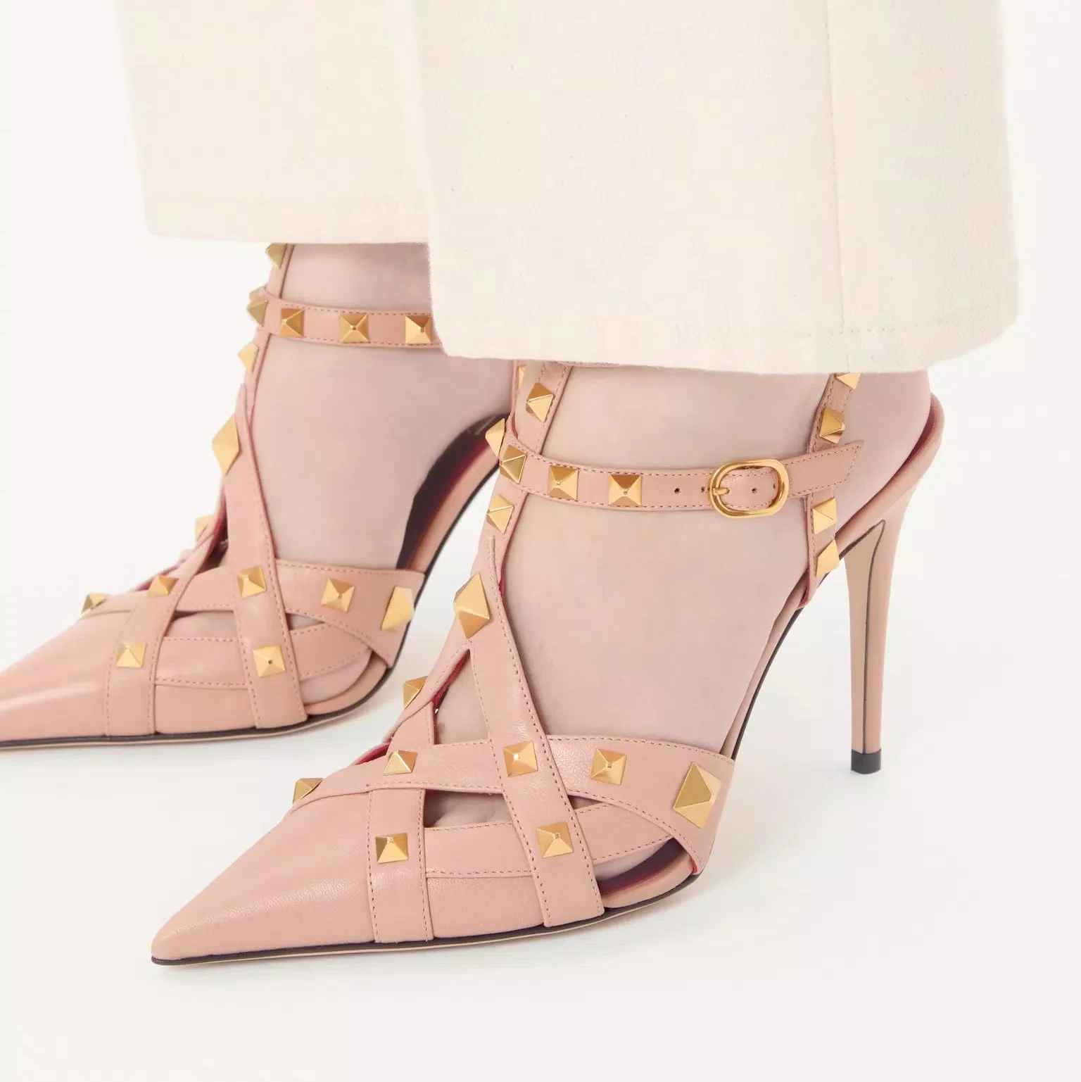 Valentino Studdy Leather Pumps 10 Cm - Image 6