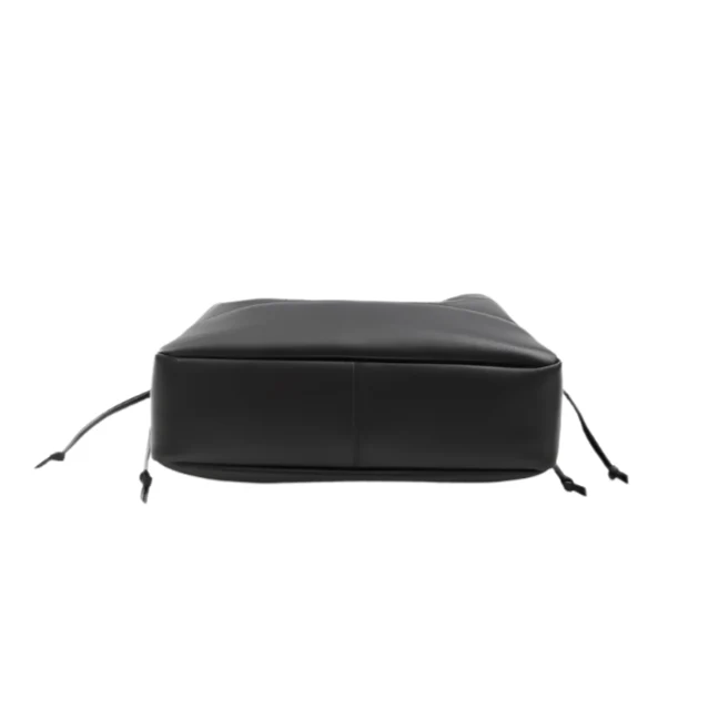 Yves Saint Laurent Jamie Shopping Bag – Black Quilted Leather With Tonal - Image 5
